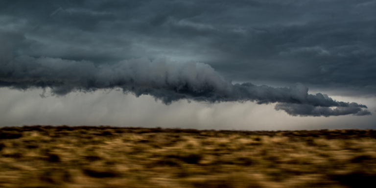 bad storms rolling in over the plains in Kansa