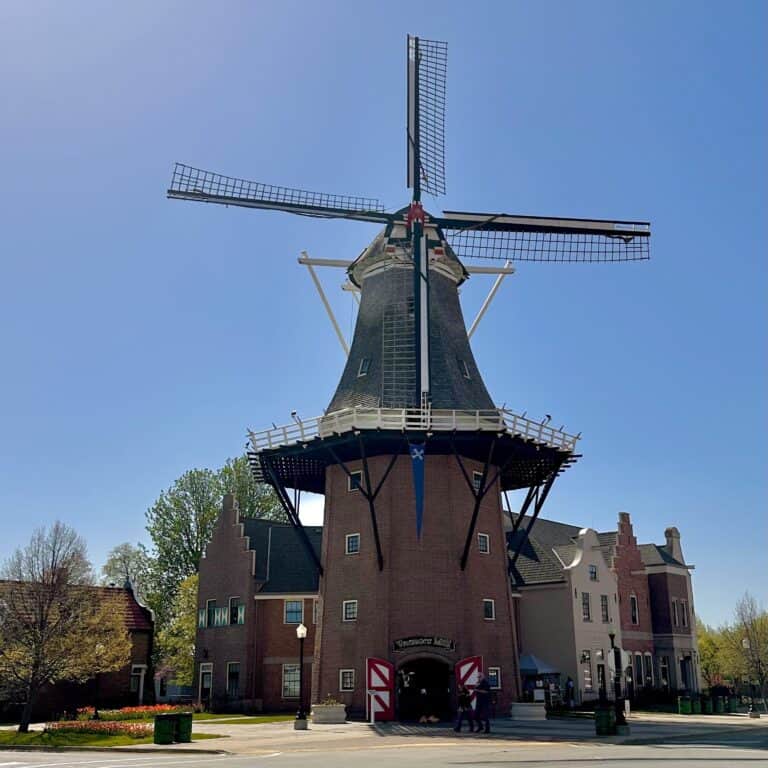 Vermeer Windmill, Pella Iowa Tulip Festival